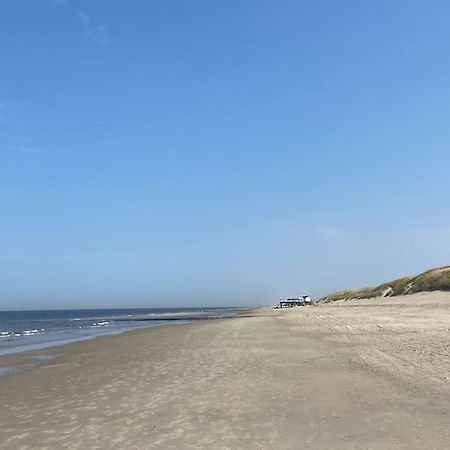 Strandhuisje Daan Dicht Bij Zee En Strand 칼란트소그 외부 사진